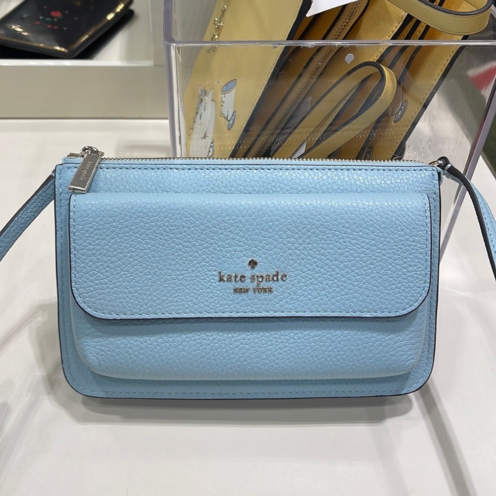 NWT Kate Spade Leila Small Crossbody K8284 
Leather Dewy Blue 
NWT - Picture 16 of 16
